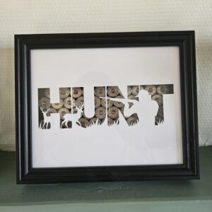 Cadre "HUNT" en cartouches
